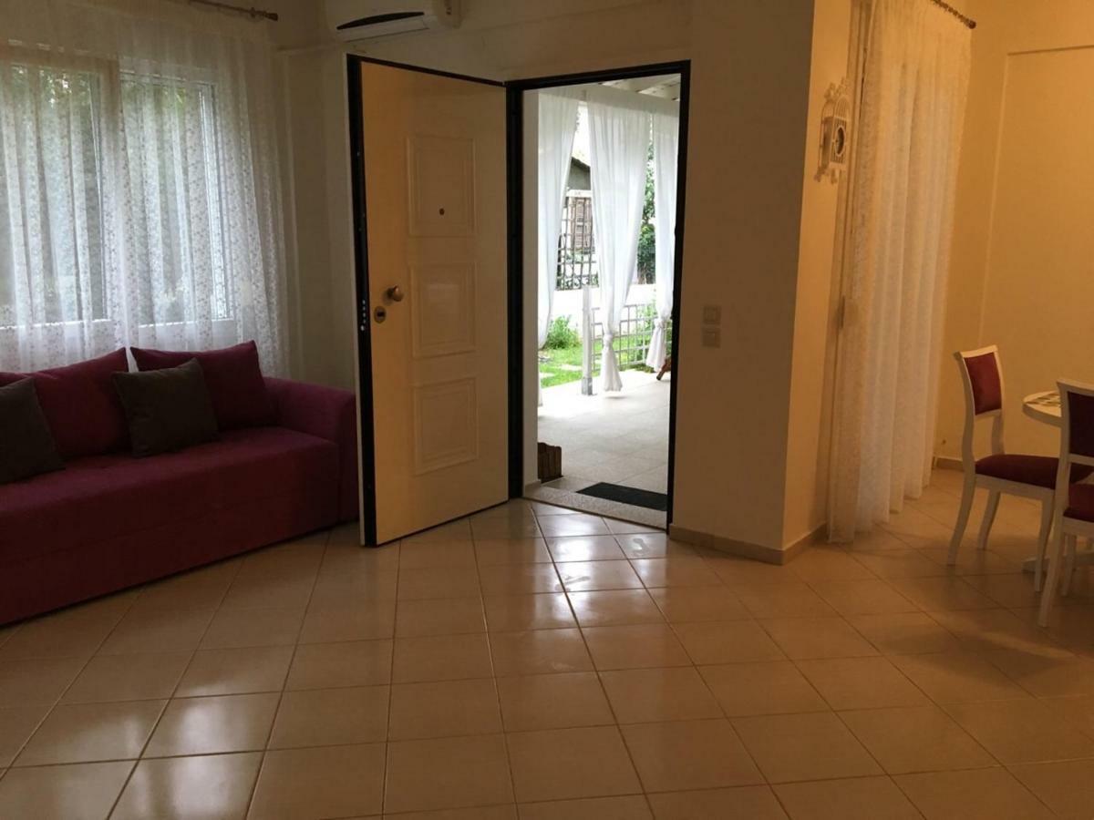 Irina House Pefkohori Apartment Bagian luar foto