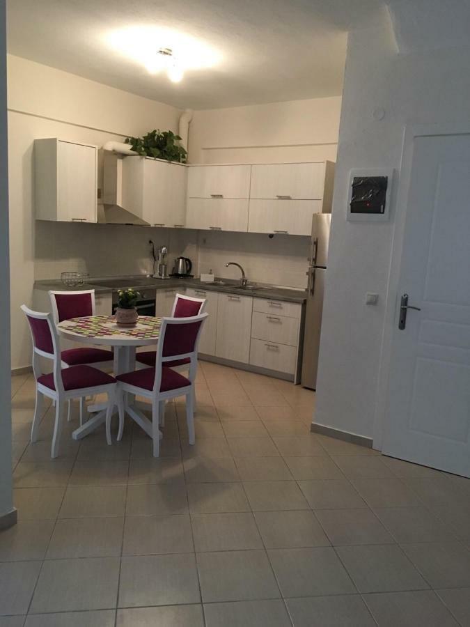 Irina House Pefkohori Apartment Bagian luar foto